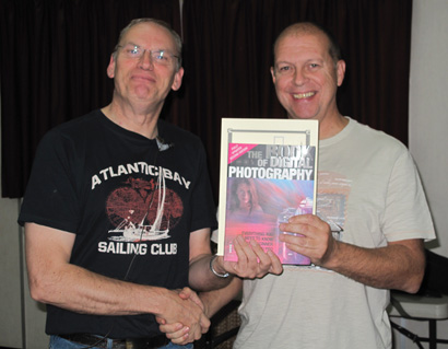 Jeff (R) receiving the award from Colin Douglas ARPS