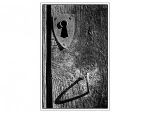 Keyhole by Alan Shufflebotham